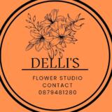 Delli’s Flower Studio